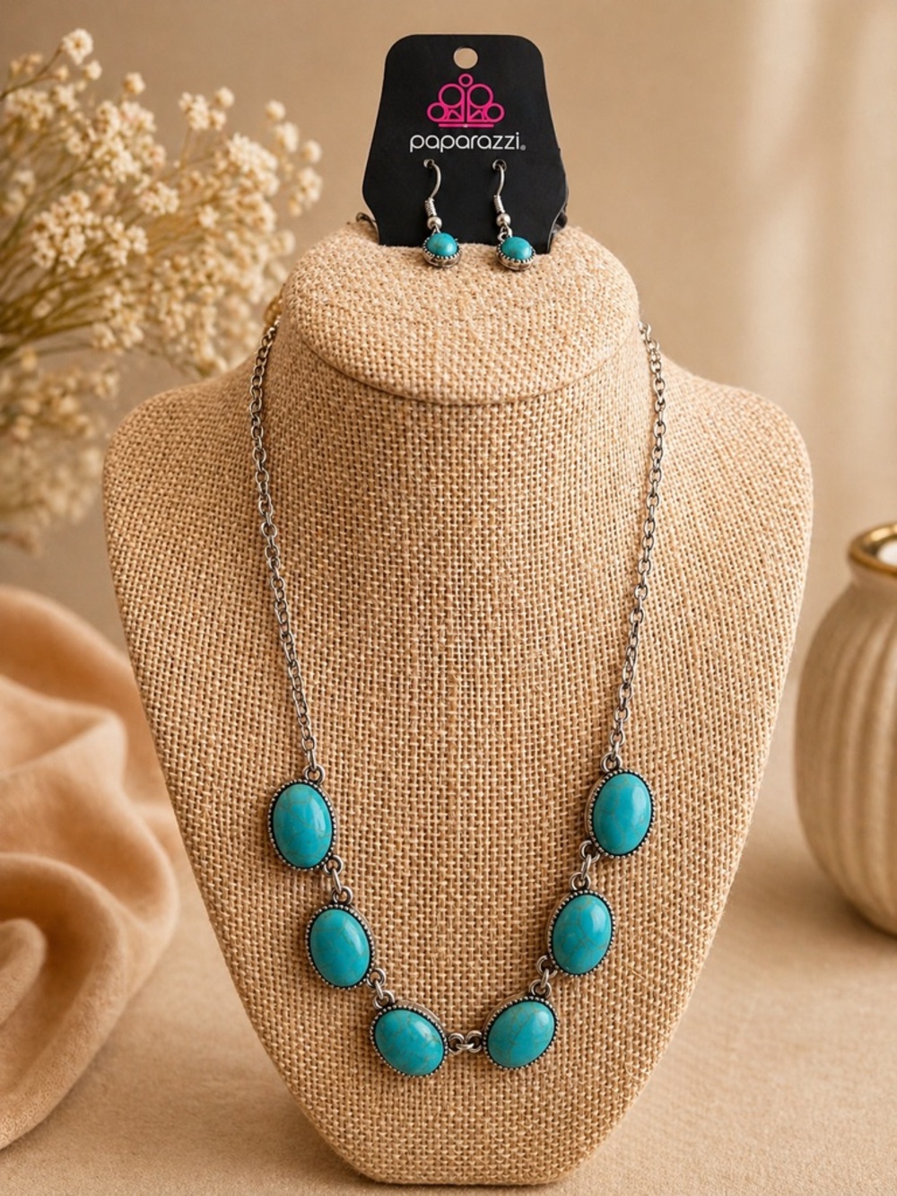 paparazzi Turquoise Oval Stone Necklace Set with Silver-Tone Chain